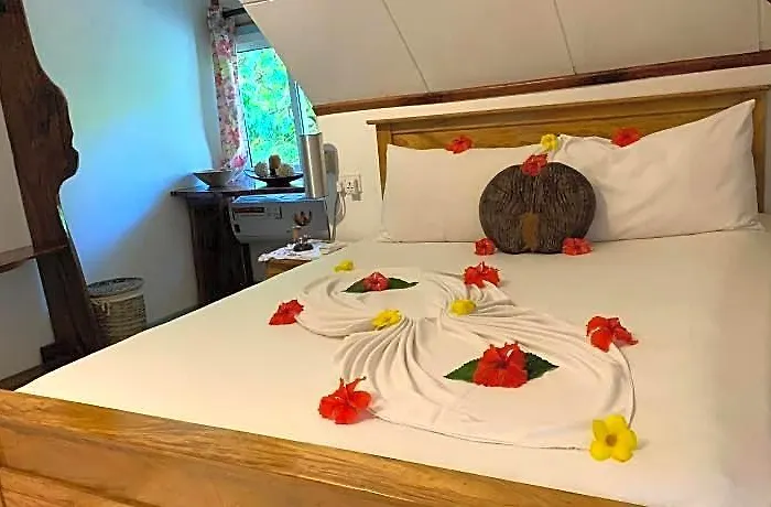 Отель La Digue Island 4*
